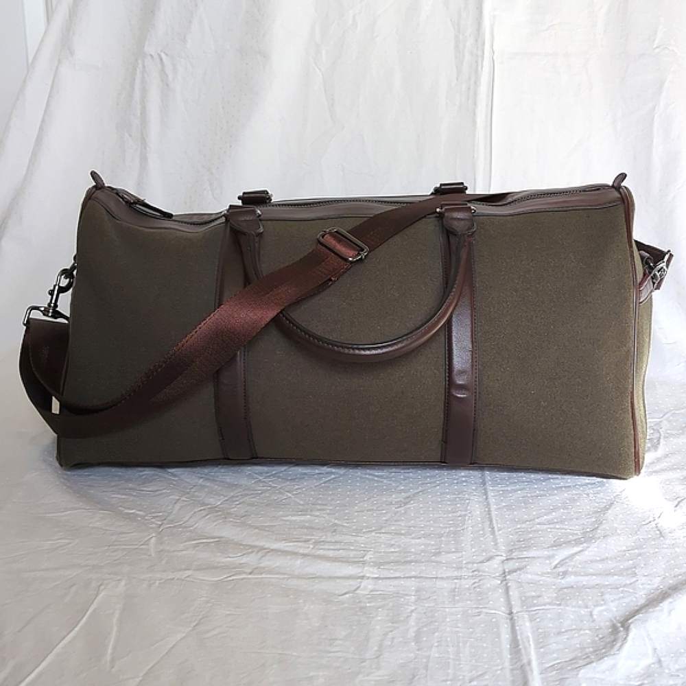 Zara Man Duffel Bag - Olive Green